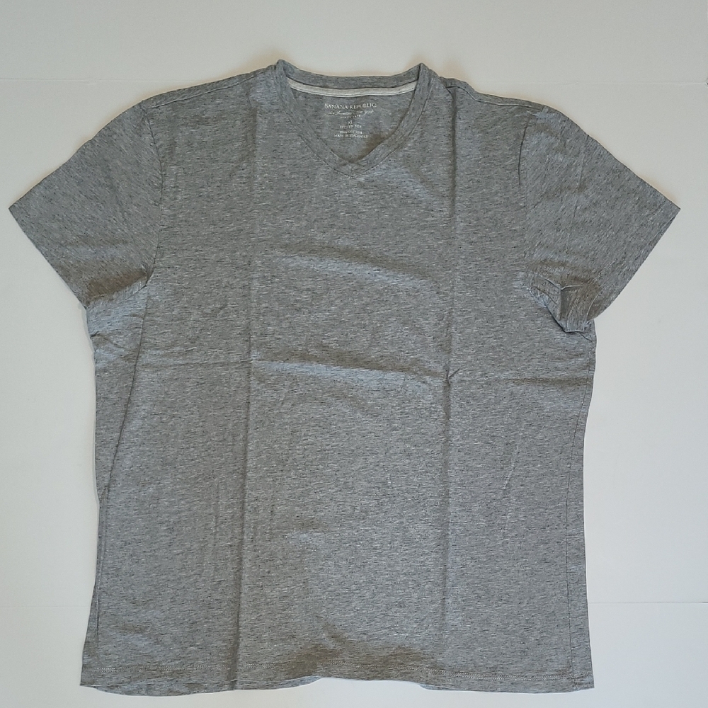Banana Republic Gray Short Sleeve Tee